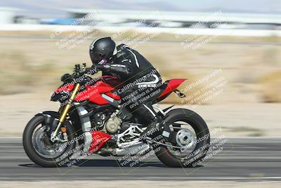 media/Oct-26-2025-Race Pace (Sun) [[c1447ca738]]/Verified/3-Turn 14 Exit Pans (1030am)/